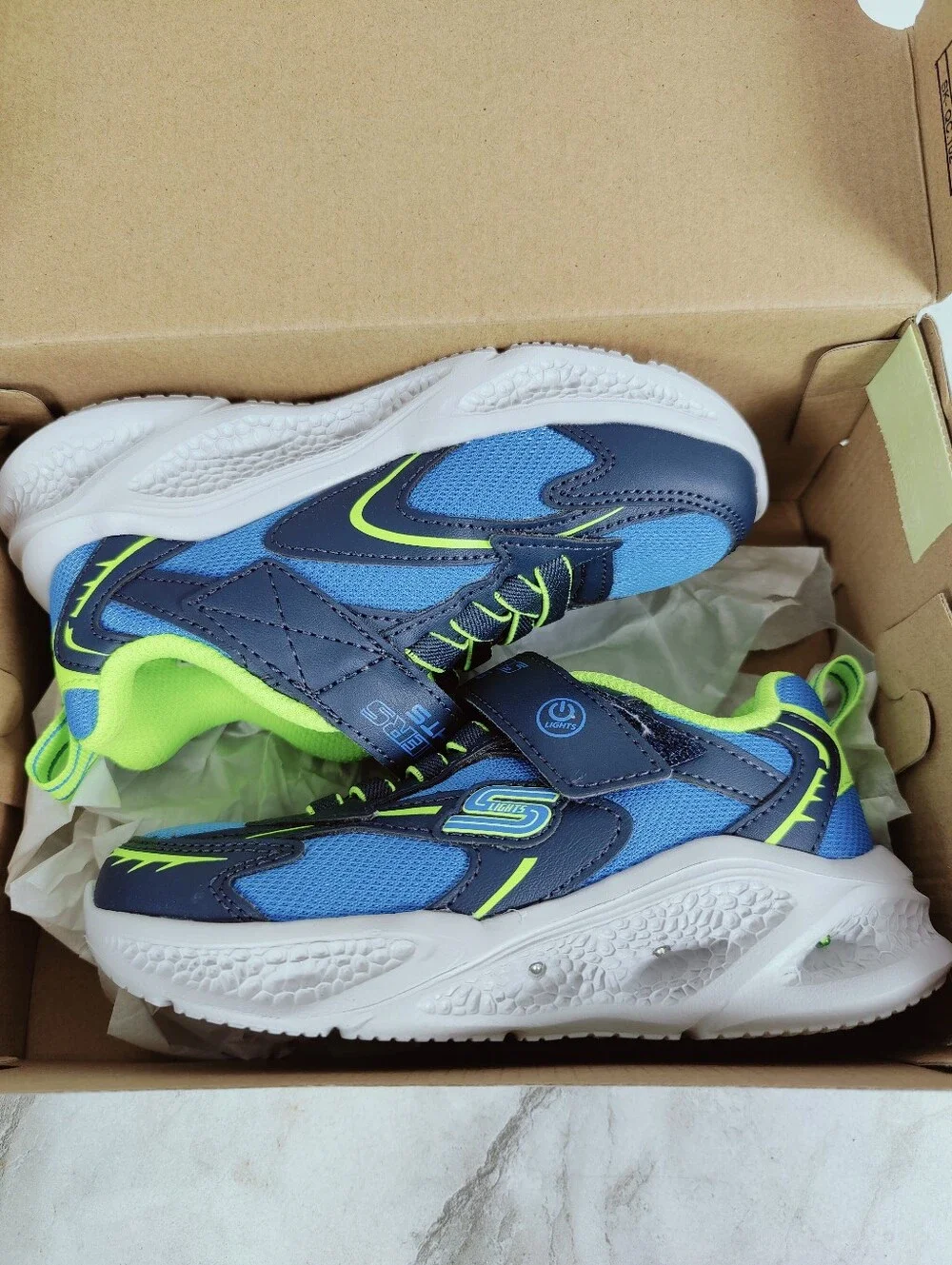 NIB Skechers Toddler Skechers S-Lights Meteor-Lights LED Light Up Sneakers, 11.5
